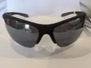 Foster Grant Matte Black Slam Dunk Polarized Sport Sunglasses 100% UVA/UVB