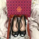 TORY BURCH 黑色楔型高跟鞋7.5號，優雅OL，9.9成新，附原廠鞋盒防塵套，原價12980，購自微風