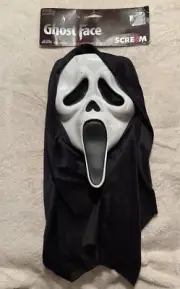 Scream Ghost Face Adult Hooded Halloween Mask Fun World Easter Unlimited 9206S