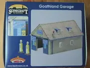 SceneCraft by Bachmann 44-0156 OO Gauge Goathland Garage Building NEW