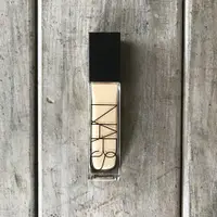 在飛比找蝦皮購物優惠-NARS Natural Radiant Longwear 