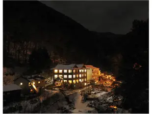 奧鬼怒溫泉 加仁湯酒店Okukinu Onsen Hotel Kaniyu