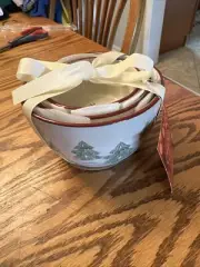 *New* St Nicholas Square Yuletide Nesting Christmas Bowls Set of 3. See Photos.