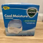 Vicks Cool Moisture Humidifier Model V3100 / 1.0 Gallon Brand New Sm/Med Room