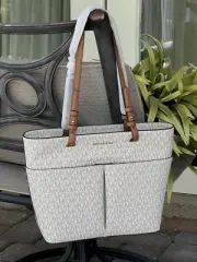 MICHAEL KORS BEDFORD MEDIUM ZIP POCKET TOTE SHOULDER BAG VANILLA SIGNATURE LOGO