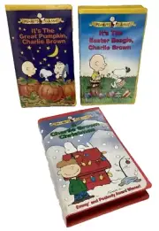 VHS Peanuts Classic Charlie Brown Christmas Great Pumpkin Easter Beagle Clam Vtg
