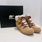 Woman's Boots SOREL Evie™ Cozy Lace - Tawny Buff, Wood - US Size 9