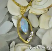 18K Gold Solid Crystal Opal Pendant Australian Gemstone Necklace Horse Eye Bride