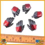 Female Star Warrior - Red Gloved Hands - 1/6 Scale - X2Y Toys Action Figures