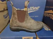 585 Blundstone Rustic Brown Chelsea Boots Leather Lined for Women's NEW IN BOX