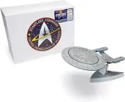 Corgi CC96611 Star Trek - USS Enterprise NCC-1701-D The Next Generation Corgi