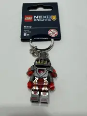Brand New LEGO 853522 Nexo Knights Macy Keychain. Free Shipping. C3