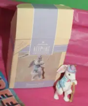 Hallmark Keepsake Springtime Stroll Holiday Ornament QEO5167 1991