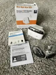 NEW Wireless-N Wi-Fi Repeater Range Extender Signal Booster WLAN Network