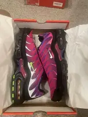 New Nike Air Max Plus Tn Fireberry /White - Black US11M Tuned TNs 604133-610