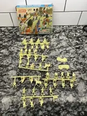 Airfix HO-OO Scale British Grenadiers New In Box