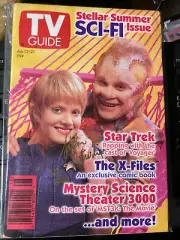 TV Guide July 15-21, 1995 - Signed by X-Files Comics Stefan Petrucha 127/2000