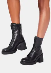 [VAGABOND SHOEMAKERS] Brooke Leather Lace-Up Boots