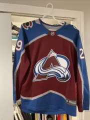 Nathan Mackinnon Colorado Avalanche Mens Jersey XL