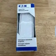 NEW EATON 7521W-BOX COMMERCIAL GRADE TOGGLE SWITCH WHITE SINGLE POLE MOMENTARY