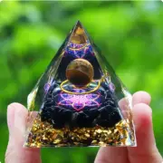 Crystals Stone Orgone Pyramid Energy Generator Natural Amethyst Peridot T