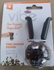 CHEF'N Mini Magnetic PEPPER MILL GRINDER U PICK Color Blue or Red NEW