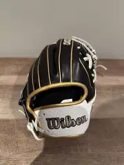 Wilson A2000 September 2021 Glove Of The Month Size 11.5 Infield Glove
