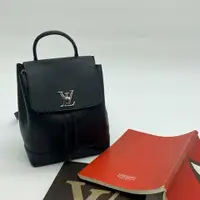 在飛比找PopChill優惠-[二手] Louis Vuitton LV 黑色全皮 LOC