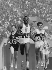 Kipchoge Keino Kenya leads Peter Snell New Zealand & WolfDiete 1964 Old Photo 1