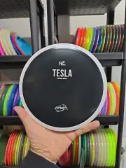 MVP Discs R2 Neutron TESLA 167g Disc Golf Driver