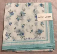 在飛比找Yahoo!奇摩拍賣優惠-日本手帕   擦手巾  綿手帕 Laura Ashley n