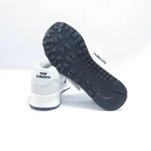 New Balance 574 中童 復古休閒鞋 寬楦 麂皮 PV574WB1 白灰【iSport】