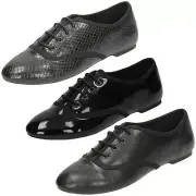 Ladies Spot On Smart Brogue Style Shoes