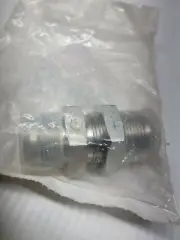 Agco Bulkhead Fitting 700731975
