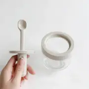 1X Seasoning Pot Condiment Box Retractable Spoon Lid Salt Sealed Storage Bottle