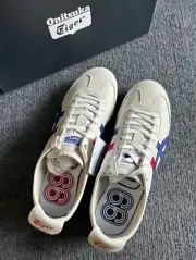 D507L-015 Onitsuka Tiger Mexico 66 'White Dark Blue Gold'