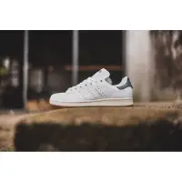 在飛比找蝦皮購物優惠-Quality Sneakers - Adidas Stan