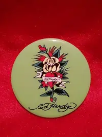 在飛比找Yahoo!奇摩拍賣優惠-【阿波的窩 Apo's house】《ED Hardy 週邊