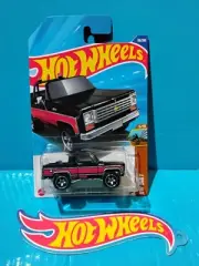 2025 HOT WHEELS NEW MODEL 75 CHEVY BLAZER CUSTOM #115 BLACK HW DIRT SUV 4WD 4x4