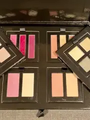 AVON mega mix'n go palette 24 eyeshadow 9 lip glosses 2 blushes 2 highlighters