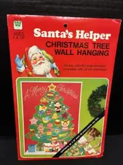 Santa’s Helper Christmas Tree Wall Hanging Whitman Vintage New Never Opened!