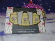 Crabtree & Evelyn Hand Therapy Summer Hill Gift Set