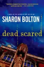 Dead Scared: A Lacey Flint Novel by Sharon Bolton: New