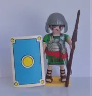 Playmobil Asterix 1 x Roman Legioner with Sheild & Sword Mint Condition