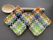Handmade Set of 2 Potholders Cotton Woven Loom Hot Pads Oven Mitt Trivet Gift