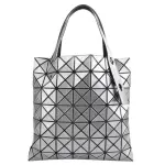 【ISSEY MIYAKE 三宅一生】BAOBAO 幾何小菱格7X7手提包(銀/亮面)