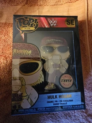 HULK HOGAN Funko Pop WWE Enamel Pin CHASE Edition Sealed