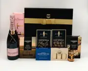 Luxury Gourmet Gift Hamper with Chocolates & Moet & Chandon Rose Brut