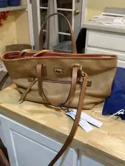 New Dooney & Bourke Medium Convertible Tote with Storage Bag