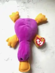 1993 Ty Beanie Baby "Patti the Platypus" Style 4025 TAPE STAR Never Played with